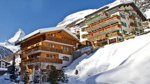 Hotel-Hotel Terbaik di Pegunungan Alpen Swiss: Menginap di Surga Dunia di Atas Awan